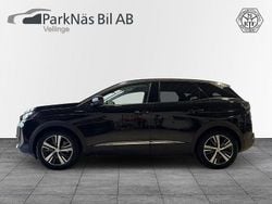 Svart Begagnad 2022 Peugeot 3008 Allure SUV | 269 900 kr (Marknadspris)