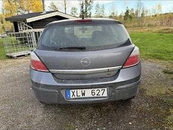 Grå Begagnad 2006 Opel Astra Halvkombi | 13 000 kr (Bra pris)