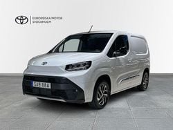 Vit Begagnad 2024 Toyota Proace City Van | 299 900 kr (Marknadspris)
