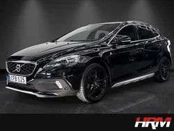 Svart Begagnad 2015 Volvo V40 CC Ocean Race Kombi | 209 900 kr (Lite dyr)