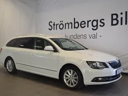 Vit Begagnad 2014 Skoda Superb Kombi | 149 000 kr (Dyr)