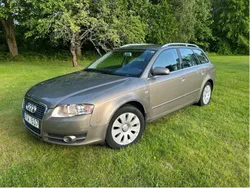 Brun Begagnad 2006 Audi A4 Comfort Kombi | 35 000 kr (Marknadspris)