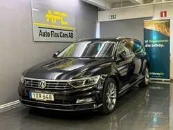 Svart Begagnad 2017 VW Passat R-line Kombi | 184 900 kr (Marknadspris)