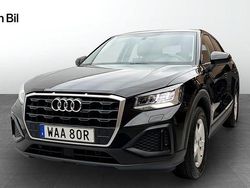 Brilliantsvart Begagnad 2022 Audi Q2 Proline SUV | 199 000 kr (Marknadspris)