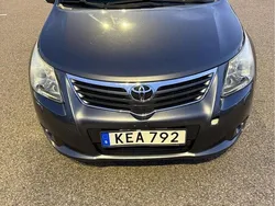 Grå Begagnad 2009 Toyota Avensis Business Edition Kombi | 69 900 kr (Marknadspris)