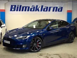 Blå Begagnad 2017 Tesla Model S Sedan | 339 900 kr