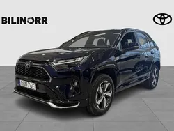 Mörkblå Begagnad 2024 Toyota RAV4 Hybrid Edition SUV | 528 400 kr (Marknadspris)