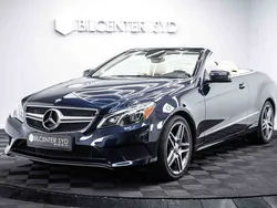 Mörkblå Begagnad 2015 Mercedes E400 Cab | 349 900 kr