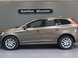 Brun Begagnad 2015 Volvo XC60 Momentum SUV | 179 900 kr (Marknadspris)
