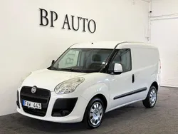 Vit Begagnad 2013 Fiat Doblò Minibuss | 39 900 kr (Marknadspris)