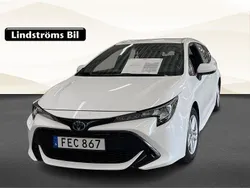 Vit Begagnad 2022 Toyota Corolla Active Kombi | 249 500 kr (Marknadspris)