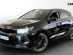 Svart Begagnad 2022 Opel Grandland X GS Line SUV | 234 900 kr (Marknadspris)