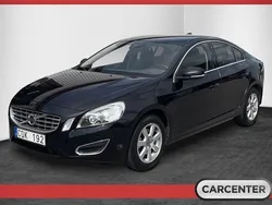 Svart Begagnad 2010 Volvo S60 Momentum Sedan | 84 500 kr (Marknadspris)