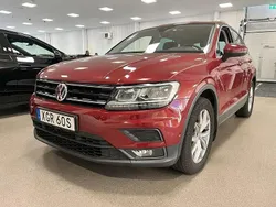 Röd Begagnad 2019 VW Tiguan Executive SUV | 249 900 kr (Bra pris)