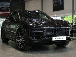 Svart Begagnad 2024 Porsche Cayenne SUV | 1 275 000 kr (Lite dyr)