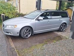 Silver Begagnad 2012 Volvo V70 R-Design Kombi | 89 000 kr (Marknadspris)