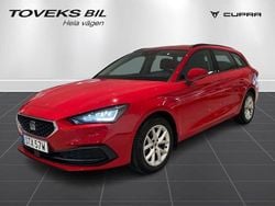 Röd (pure red) Begagnad 2022 Seat Leon Style Kombi | 179 900 kr (Marknadspris)