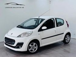 Vit Begagnad 2013 Peugeot 107 Halvkombi | 54 900 kr (Marknadspris)