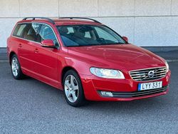 Röd Begagnad 2016 Volvo V70 Momentum Kombi | 144 900 kr (Marknadspris)