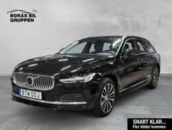 Svart Begagnad 2023 Volvo V90 Core Kombi | 369 000 kr (Bra pris)
