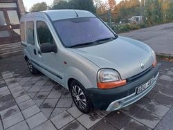 Ljusgrå (grå) Begagnad 2001 Renault Kangoo Minibuss | 49 900 kr