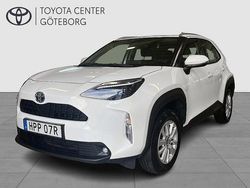Vit Begagnad 2022 Toyota Yaris Cross Active SUV | 259 900 kr (Marknadspris)