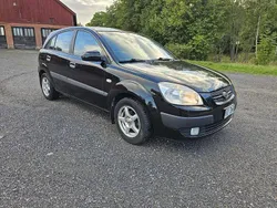 Svart Begagnad 2008 Kia Rio 4 Halvkombi | 15 500 kr (Bra pris)