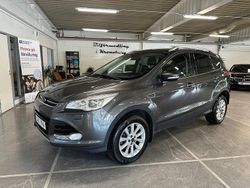 Mörkgrå (grå) Begagnad 2015 Ford Kuga Titanium SUV | 79 900 kr (Marknadspris)
