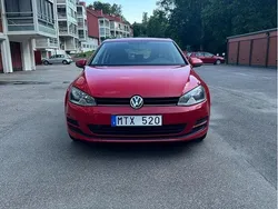 Röd Begagnad 2013 VW Golf VII Halvkombi | 59 000 kr (Bra pris)