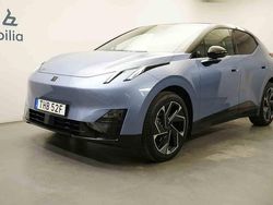 Blå Begagnad 2025 Lynk & Co 02 SUV | 434 900 kr