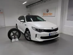 Vit Begagnad 2017 Kia Optima Hybrid Sedan | 169 900 kr (Marknadspris)