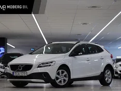 Vit Begagnad 2018 Volvo V40 CC Kombi | 199 900 kr (Marknadspris)