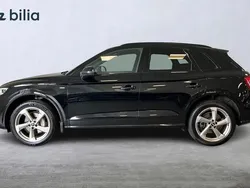 Svart Begagnad 2017 Audi Q5 S-Line SUV | 299 900 kr (Marknadspris)