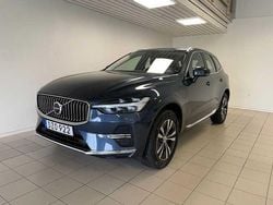 Mörkblå Begagnad 2022 Volvo XC60 Core SUV | 379 000 kr (Marknadspris)
