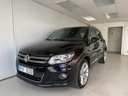 Svart Begagnad 2012 VW Tiguan R-line SUV | 119 900 kr (Marknadspris)
