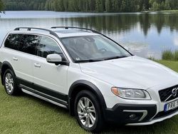 Vit Begagnad 2015 Volvo XC70 Summum Kombi | 165 000 kr (Bra pris)
