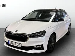 Vit (candy white black magic p) Begagnad 2022 Skoda Fabia Style Halvkombi | 222 900 kr (Lite dyr)