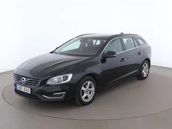Svart Begagnad 2015 Volvo V60 Momentum Kombi | 171 000 kr (Lite dyr)