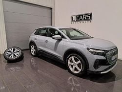 Grå Begagnad 2022 Audi Q4 e-tron Comfort SUV | 319 900 kr (Bra pris)