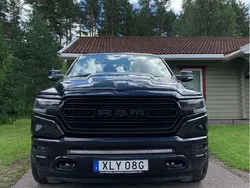 Svart Begagnad 2020 Dodge Ram Limited Pickup | 650 000 kr (Lite dyr)