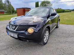 Svart Begagnad 2011 Nissan Juke SUV | 80 000 kr (Bra pris)