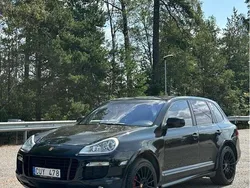 Svart Begagnad 2009 Porsche Cayenne GTS SUV | 150 000 kr
