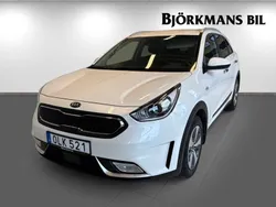 Vit Begagnad 2018 Kia Niro Advance SUV | 189 700 kr (Superpris)