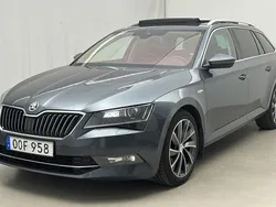 Grå Begagnad 2016 Skoda Superb LAURIN & KLEMENT Sedan | 199 800 kr (Marknadspris)
