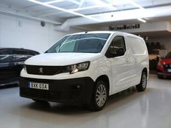 Vit Begagnad 2020 Peugeot Partner Minibuss | 149 900 kr (Bra pris)