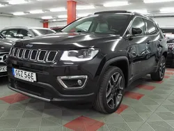 Svart Begagnad 2020 Jeep Compass SUV | 219 500 kr (Bra pris)