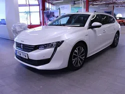 Vit Begagnad 2021 Peugeot 508 Kombi | 227 000 kr (Marknadspris)