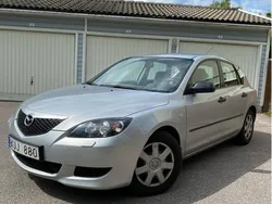 Grå Begagnad 2007 Mazda 3 Inclusive Halvkombi | 40 000 kr (Marknadspris)