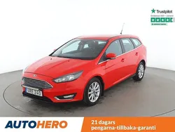 Röd Begagnad 2016 Ford Focus Titanium Kombi | 98 000 kr (Marknadspris)