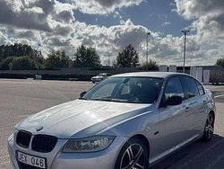 Begagnad 2008 BMW 318 Kombi | 20 000 kr